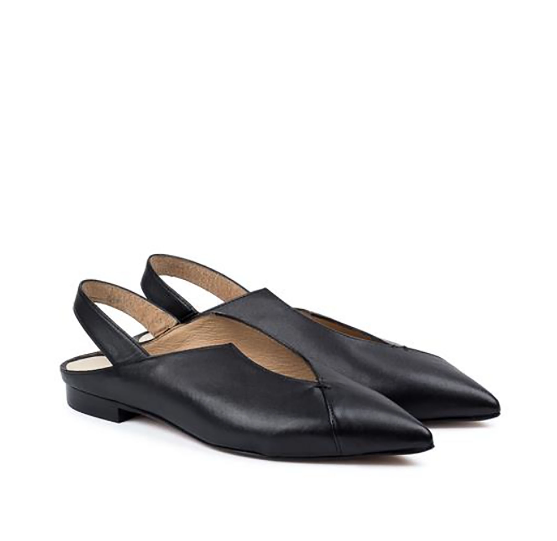 1624531058-shoestar.jpg