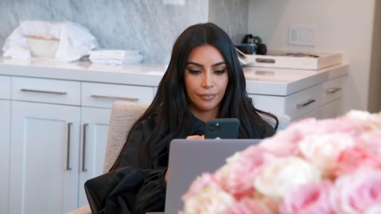 TV show "Keeping Up With The Kardashians" S