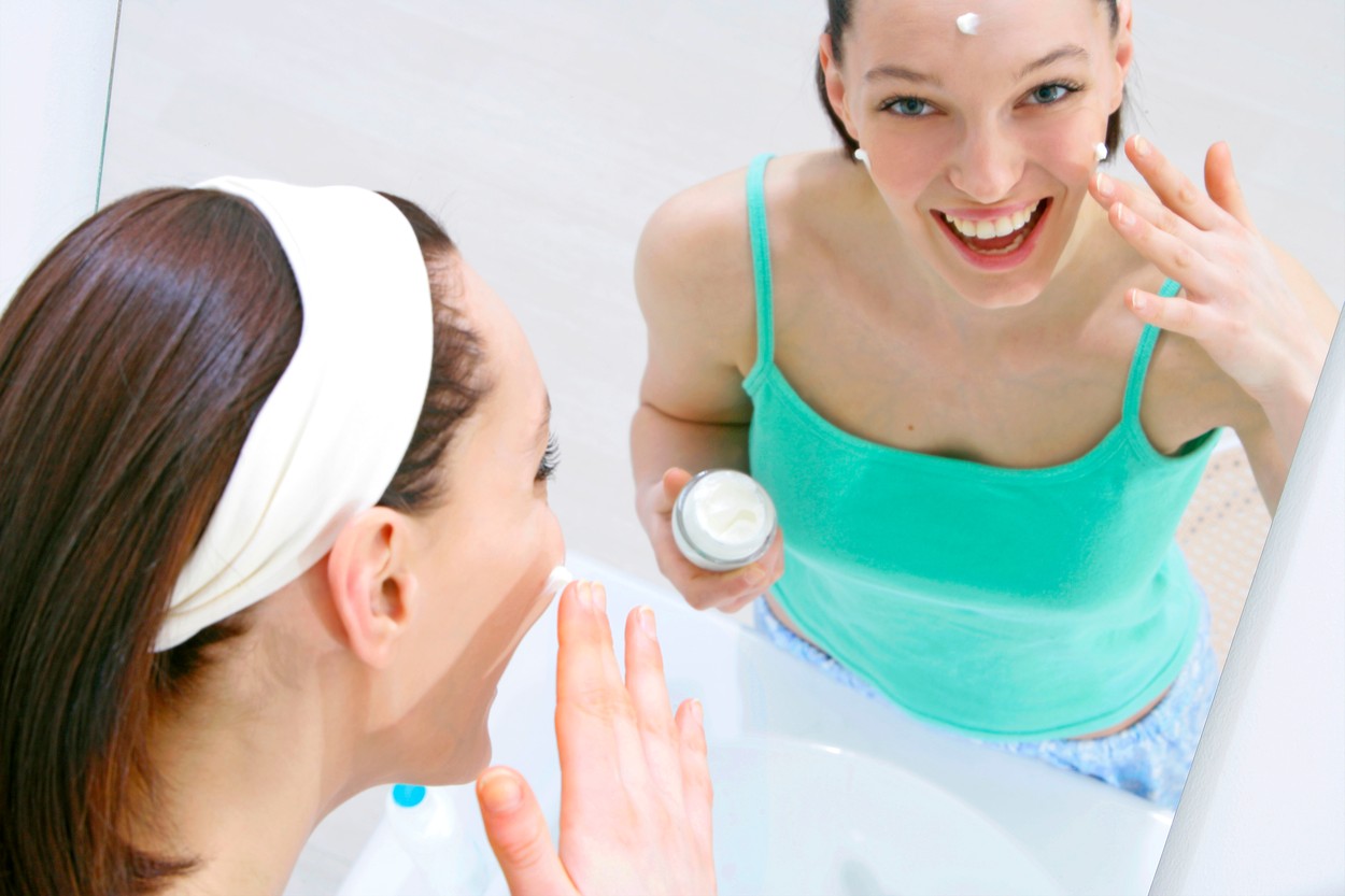 FACE CARE, WOMAN