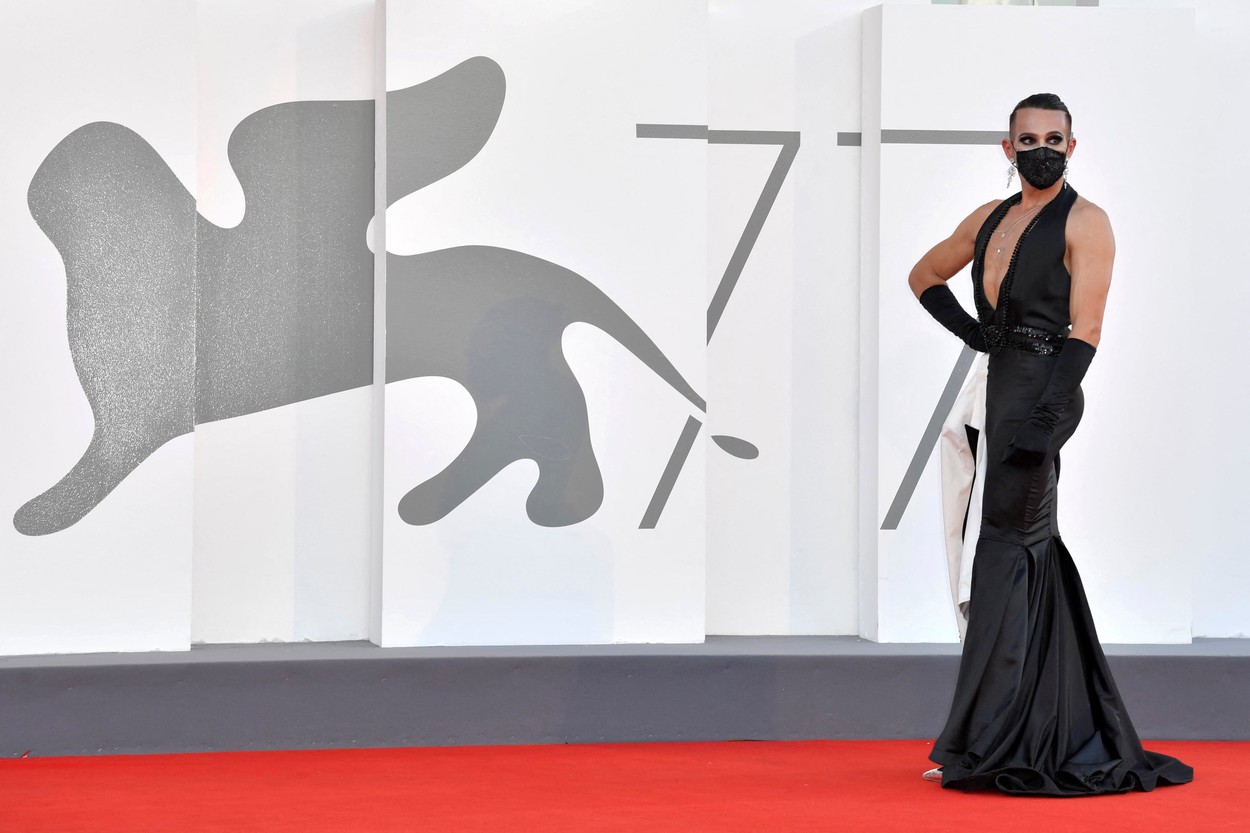 77th Mostra - Closing Red Carpet