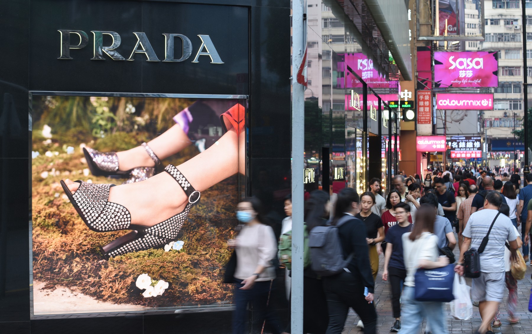 Hong Kong economy hit by protests