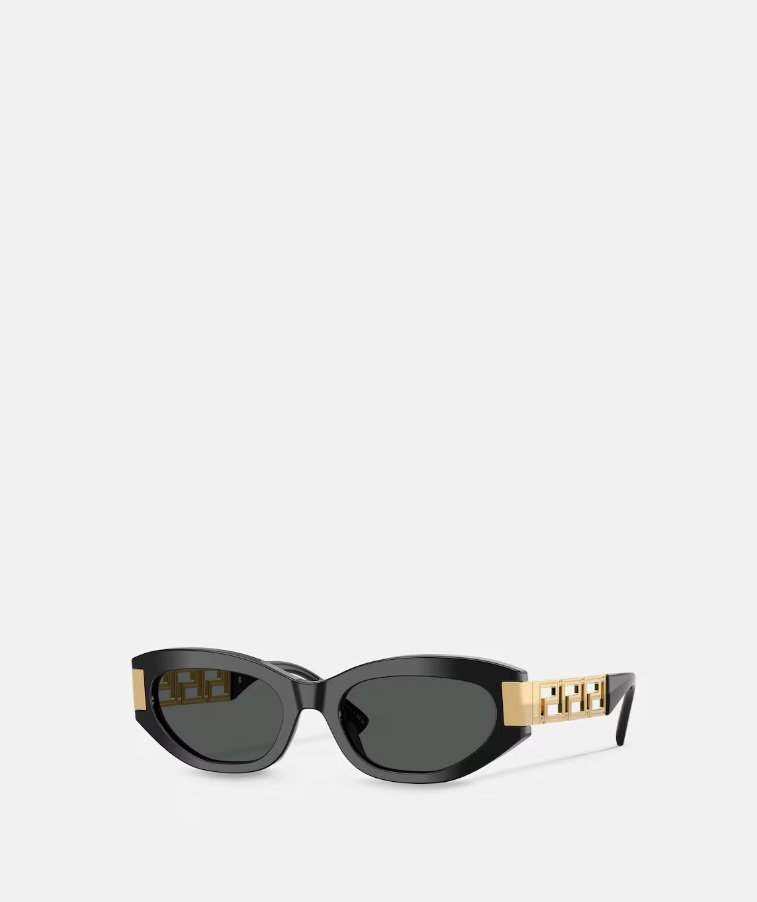 1774436275-versace.jpg
