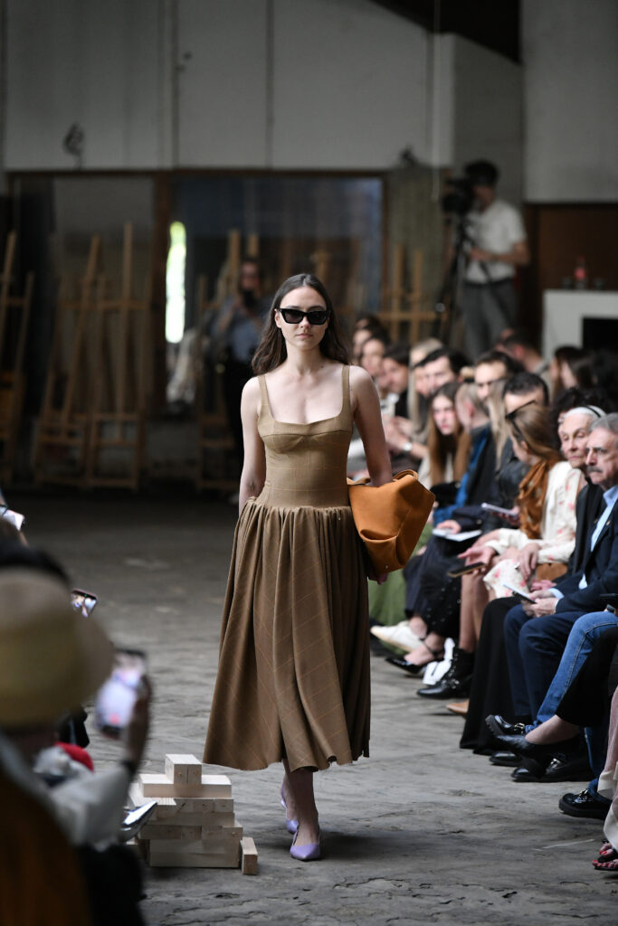 1776411807-Fashion-weak-027-683x1024.jpg
