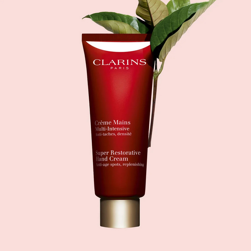 1754399816-clarins.jpg