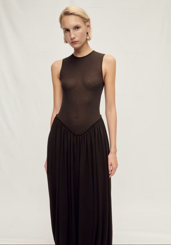 1755001973-moda-15-717x1024.jpg