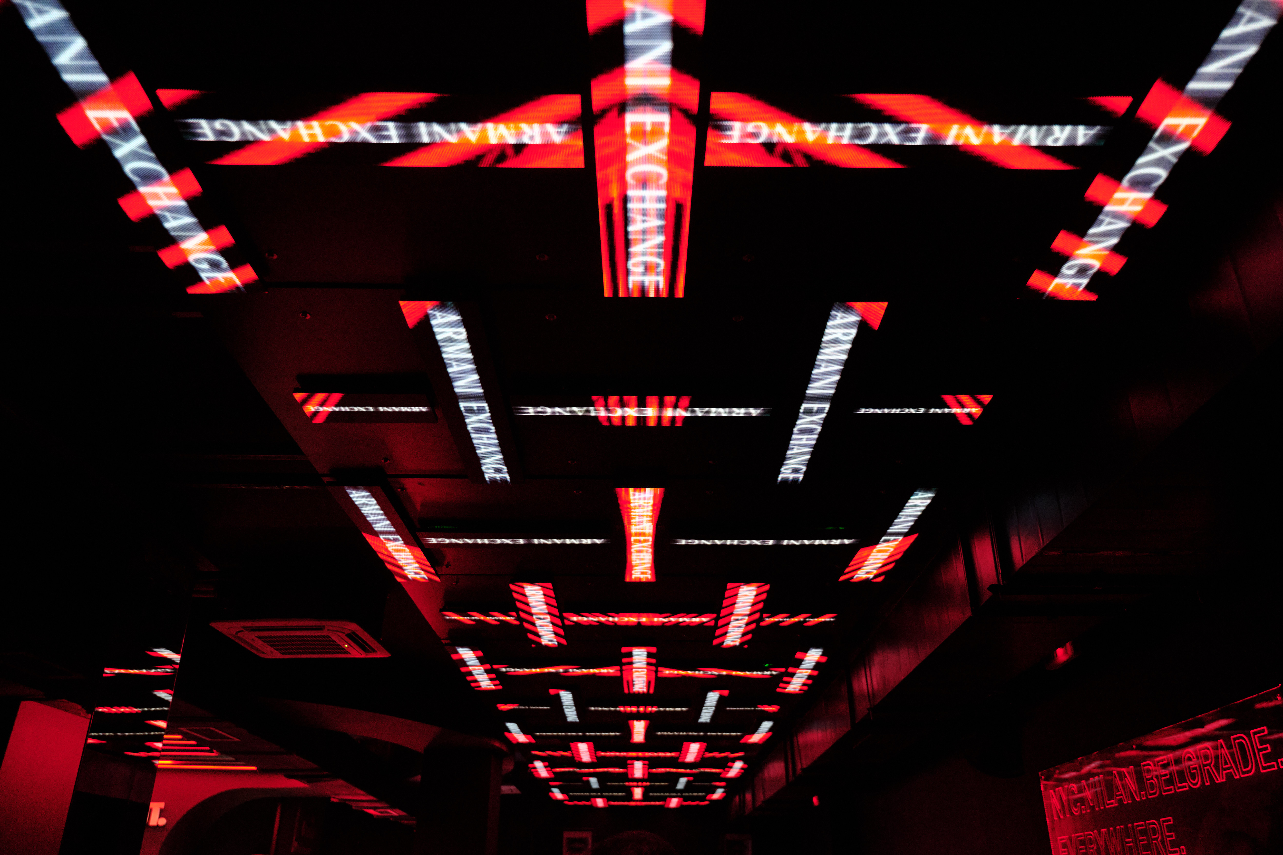 1 Armani Exchange oživeo noćni život Beograda: Klub Kult pulsirao u ritmu mode i muzike  Foto:Aleksandar Carević