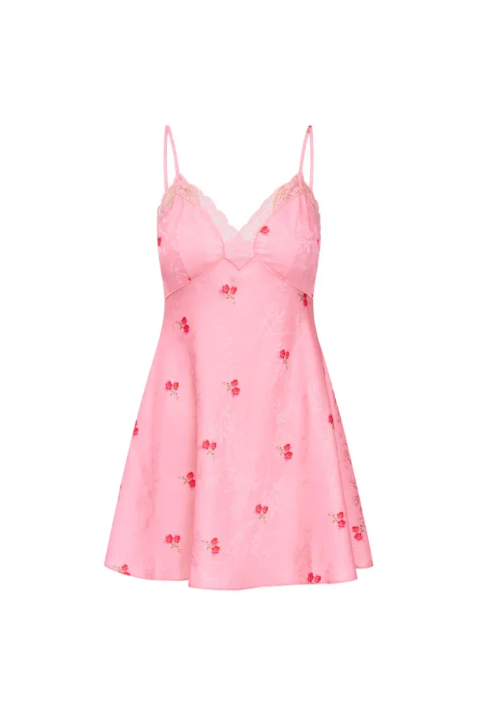 1746711167-LARINDADRESSFLAT_CherryPink-683x1024.webp
