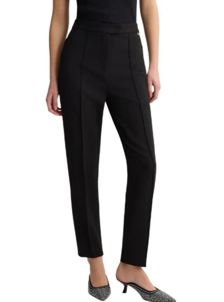 1738934660-pantalone-5.jpg