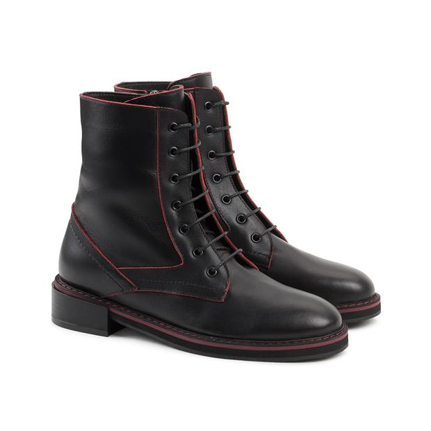 1673528033-shoestar-9.499.jpg