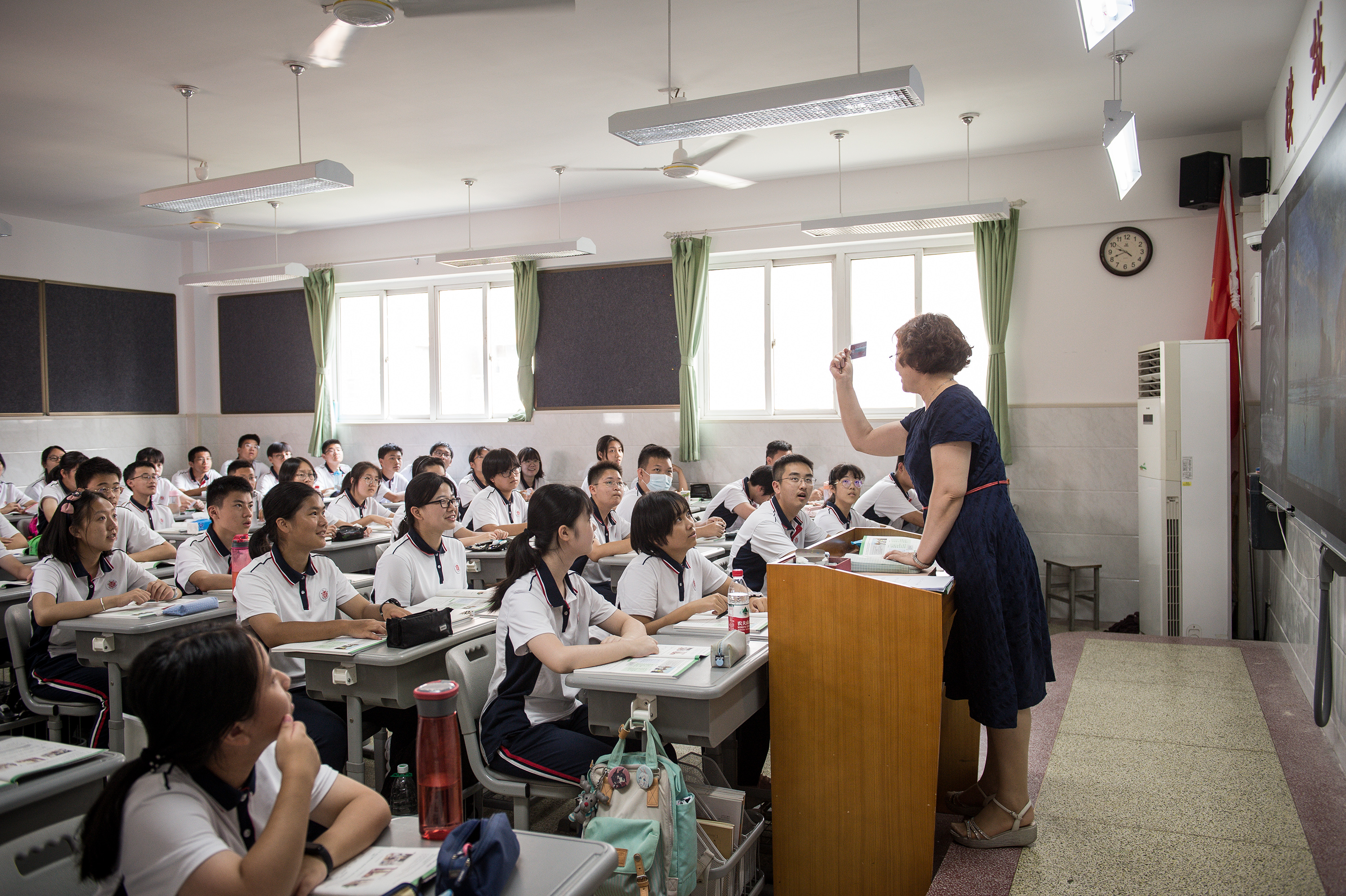 Sschools in Wuhan reopen for fall semester