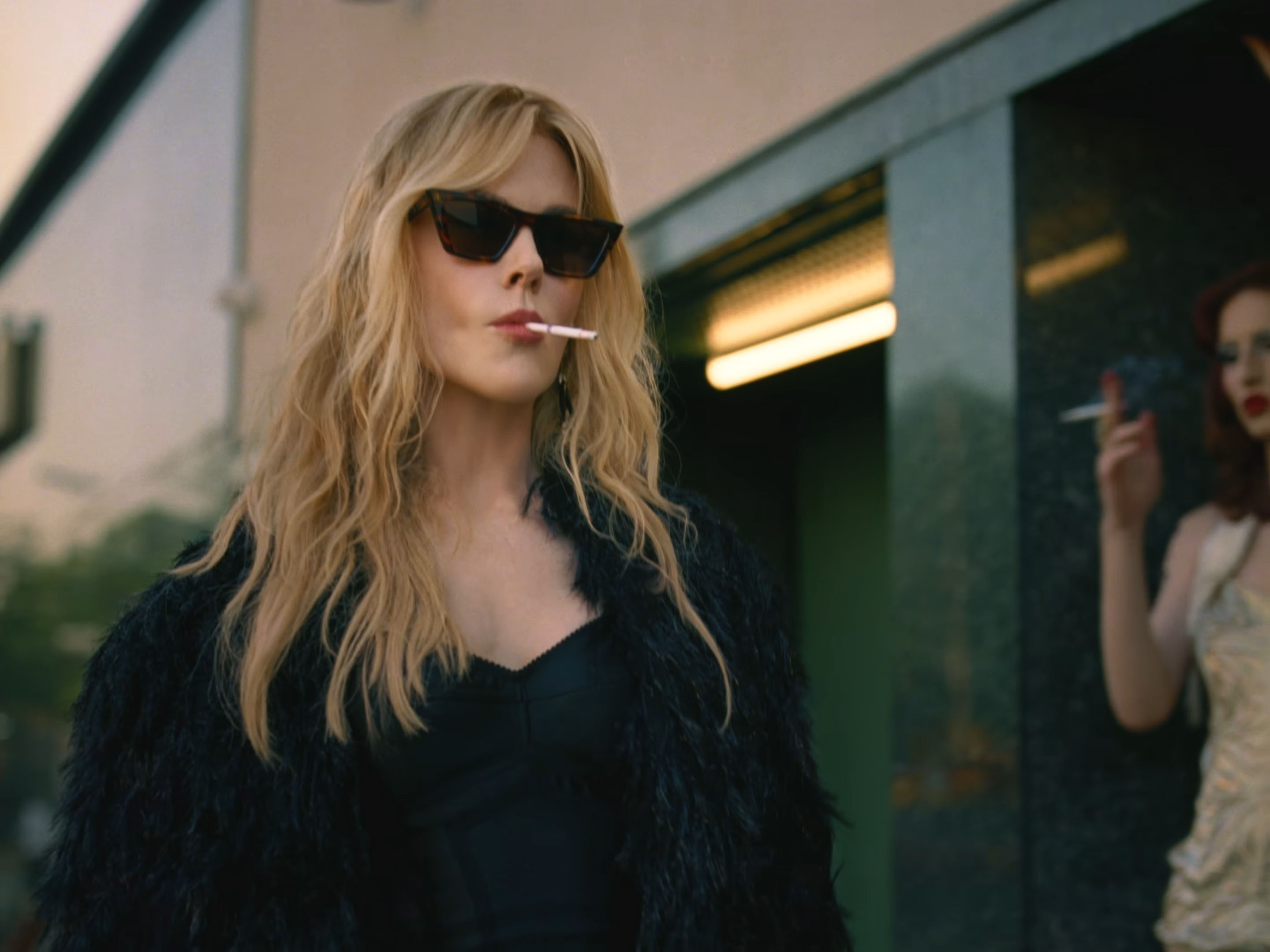 Hollywood beauty Nicole Kidman has fun with drag queens