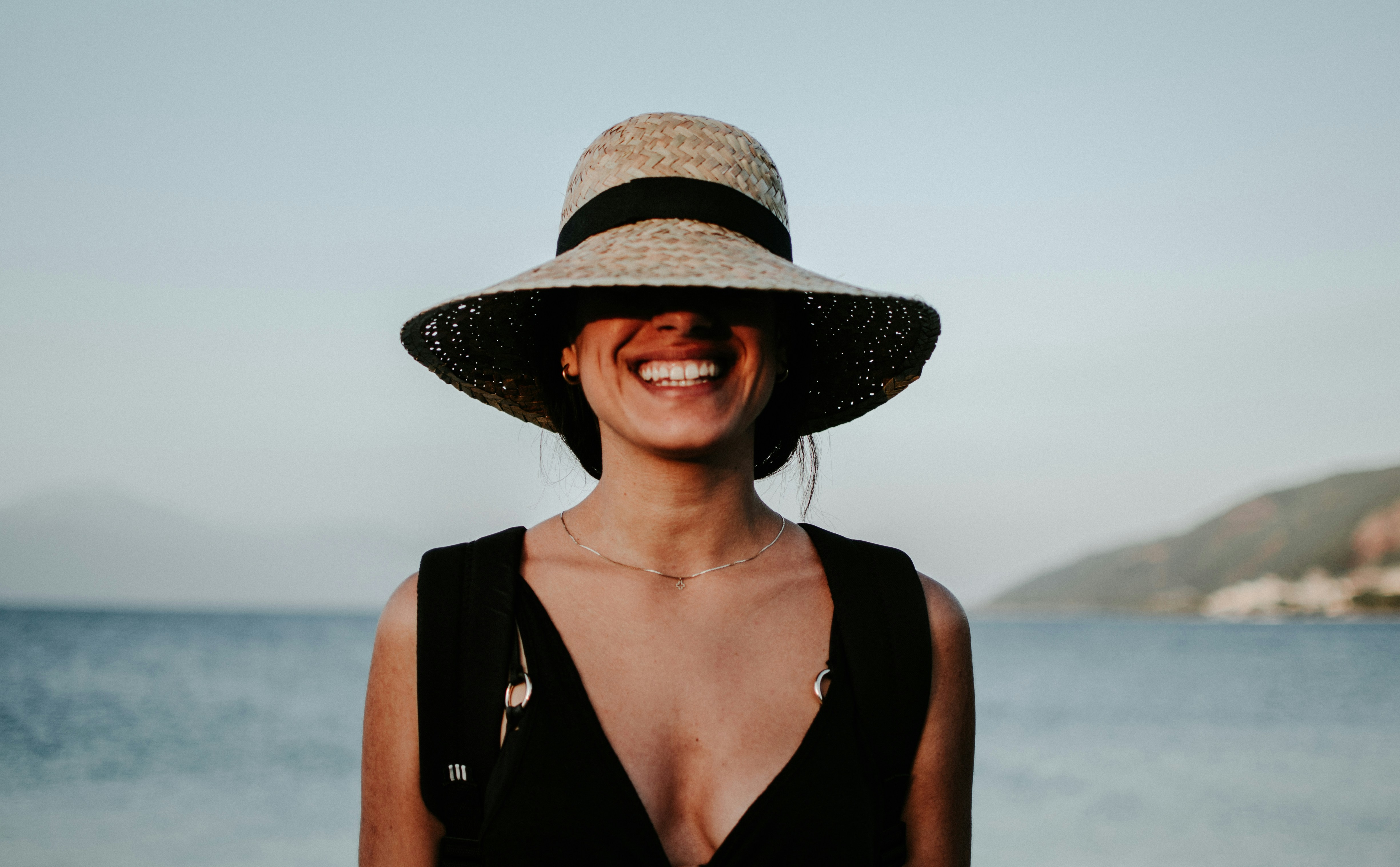 constantin-panagopoulos-fLABFYSN188-unsplash