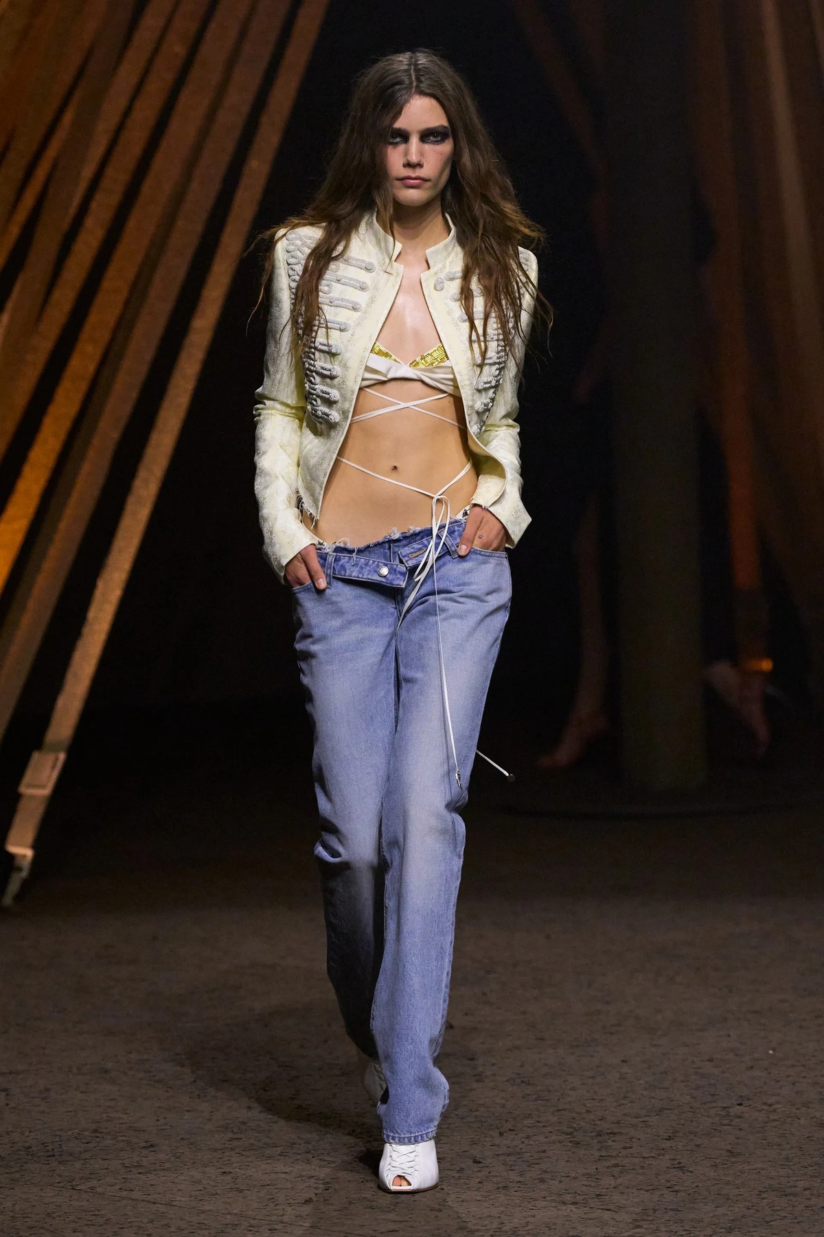 McQueen Fashion show Spring 2026 Ready-to-Wear