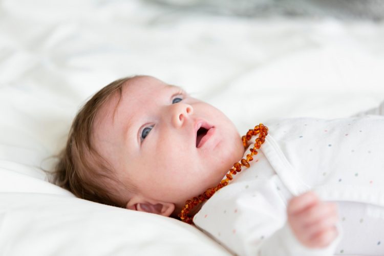 Ćilibarske ogrlice za bebe