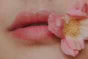 Lip blushing