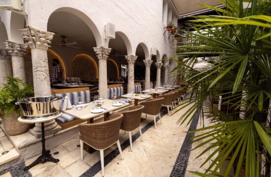 hotel donatela versace
