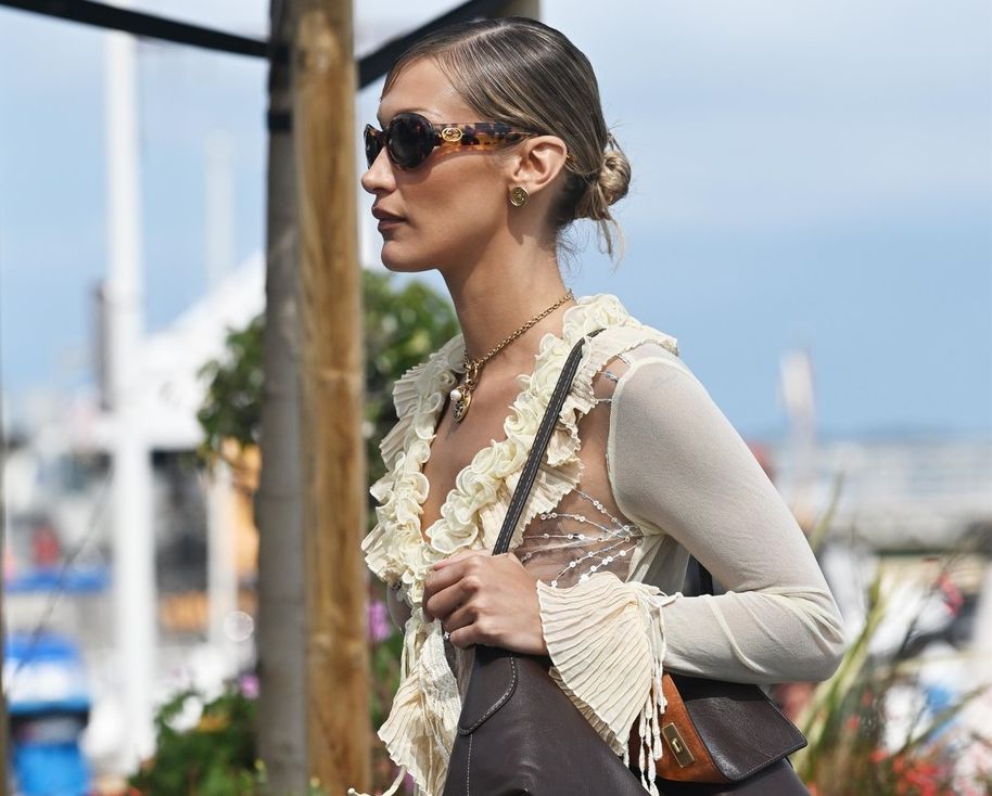 Patike koje nose Bella Hadid i Dua Lipa su hit leta – u Srbiji koštaju manje od 50 evra